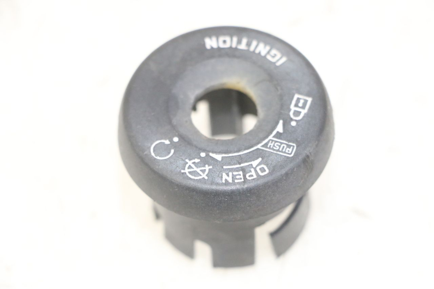 photo de TAPA CLAUSOR MBK BOOSTER SPIRIT NAKED 50 (2004 - 2017)