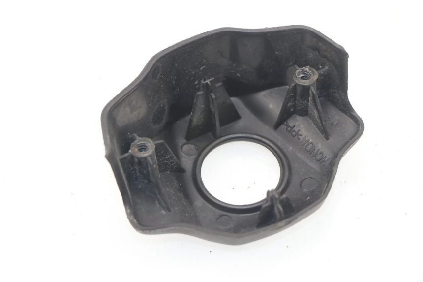 photo de TAPA CLAUSOR HONDA CBF 125 (2009 - 2015) - Detalle de la pieza