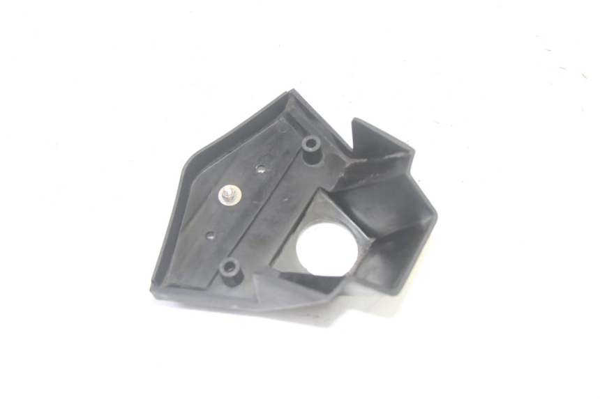 photo de TAPA CLAUSOR KAWASAKI GPZ RX 1000 (1986 - 1988) - Primer plano técnico