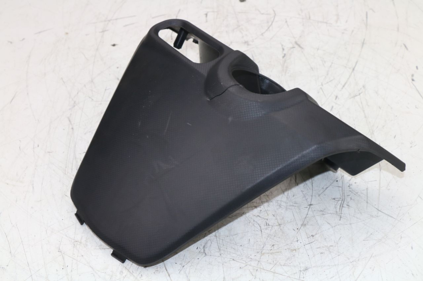 photo de TAPA DEL INTERRUPTOR DE ENCENDIDO SYM GTS EFI 125 (2012 - 2016)