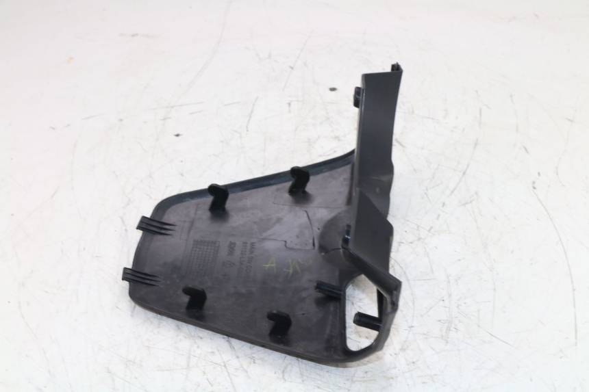 photo de TAPA DEL INTERRUPTOR DE ENCENDIDO SYM GTS EFI 125 (2012 - 2016)
