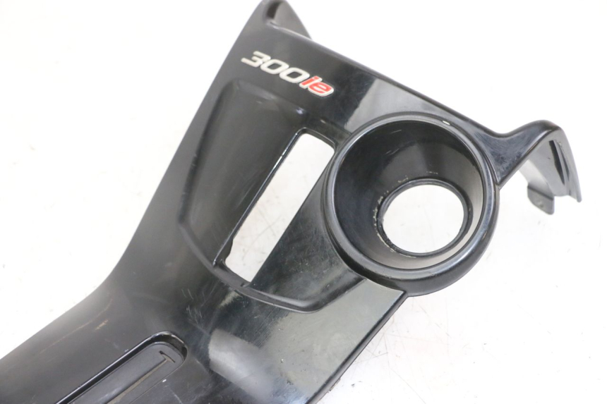 photo de TAPA CLAUSOR PIAGGIO IE MP3 YOURBAN 300 (2011 - 2016)