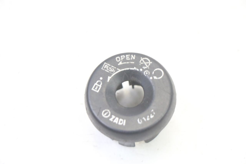 photo de TAPA CLAUSOR APRILIA SCARABEO GT TOURING 125 (1999 - 2005)