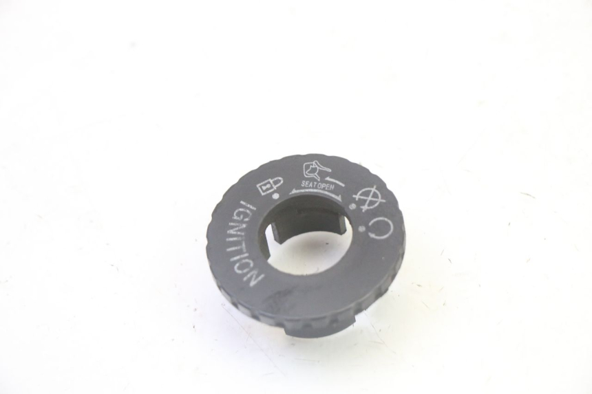 photo de TAPA CLAUSOR PEUGEOT TWEET 4T 50 (2018 - 2020)