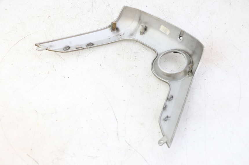 photo de TAPA DEL INTERRUPTOR DE ENCENDIDO YAMAHA X-MAX XMAX 125 (2010 - 2014)