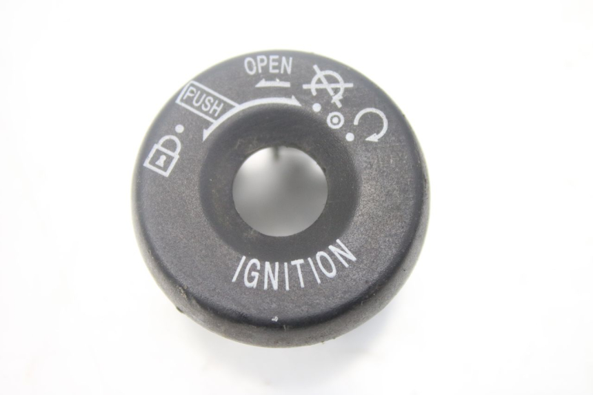 photo de TAPA DEL INTERRUPTOR DE ENCENDIDO YAMAHA BW'S EASY 50 (2013 - 2016)