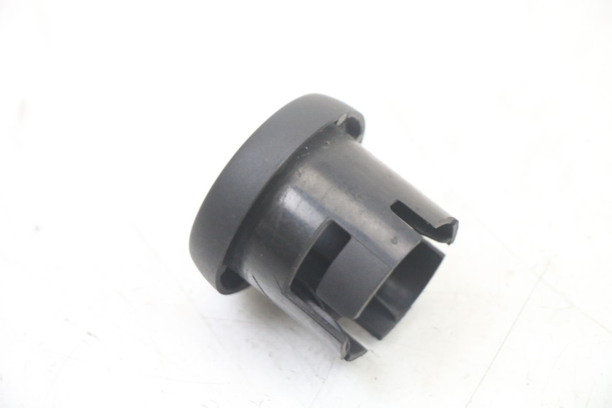 photo de TAPA DEL INTERRUPTOR DE ENCENDIDO YAMAHA YP MAJESTY 125 (2007 - 2010)