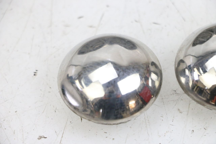 photo de TAPA RUEDA PIAGGIO MP3 RL 250 (2007 - 2010) - Otra perspectiva