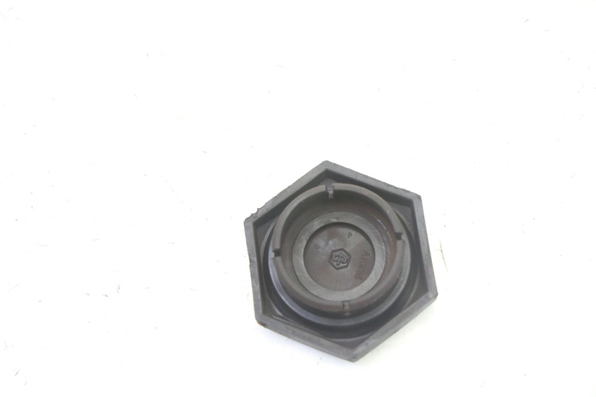 photo de TAPA RUEDA PIAGGIO NRG POWER PUREJET 50 (2018 - 2021)