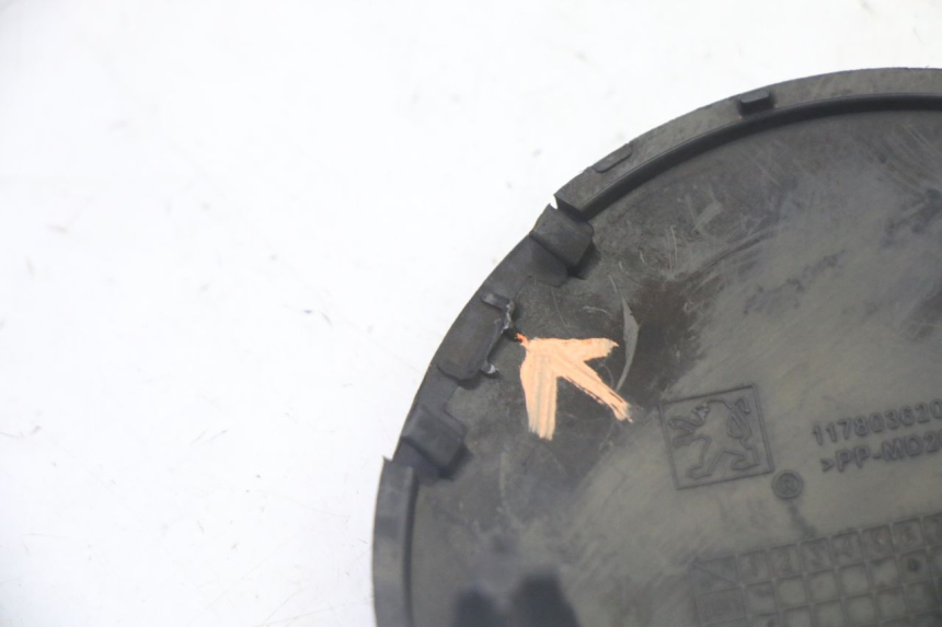 photo de TAPA RUEDA PEUGEOT SATELIS 125 (2013 - 2018)