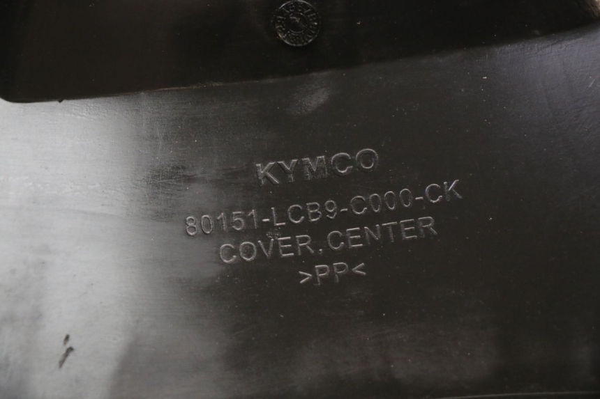 photo de TAPA BAJO EL ASIENTO KYMCO AGILITY 4T 50 (2005 - 2018)