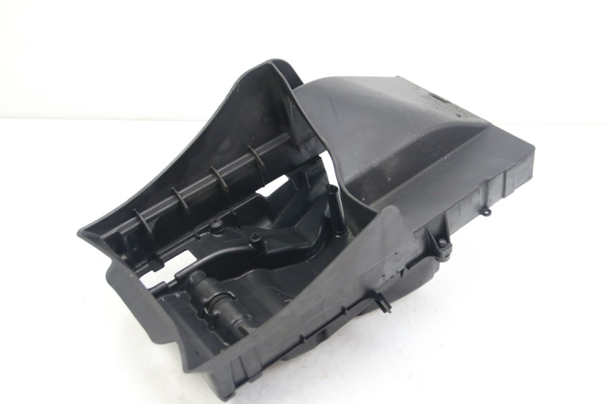 photo de TAPA BAJO EL ASIENTO APRILIA ATLANTIC 500 (2002 - 2003)