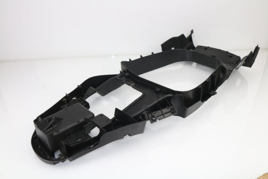 photo de TAPA BAJO EL ASIENTO JONWAY AZTRAL 125 (2008 - 2017)