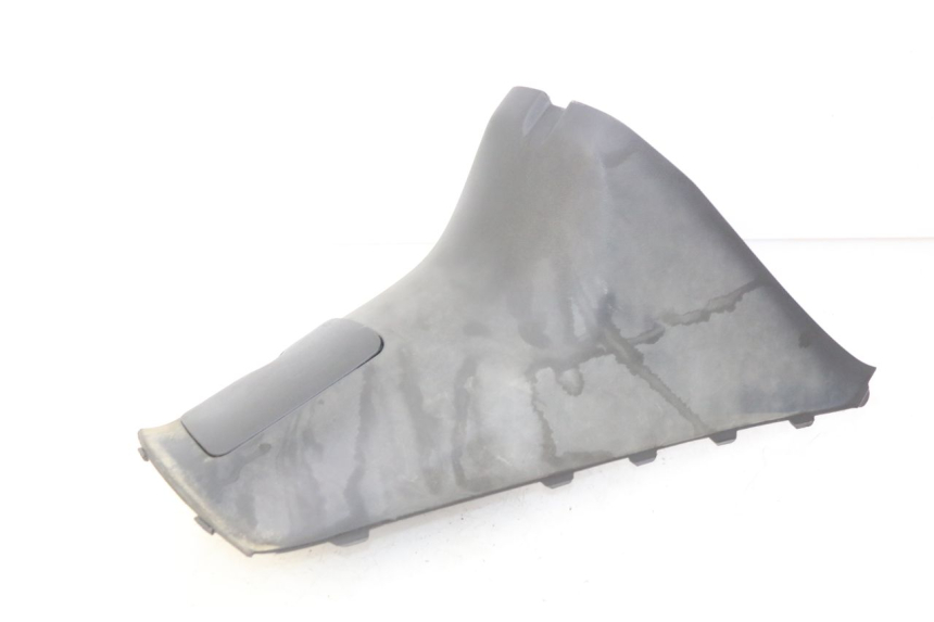 photo de TAPA BAJO EL ASIENTO HONDA BALI EX 100 (1996 - 2000)