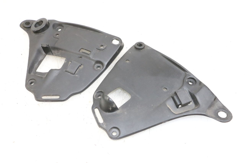 photo de TAPA BAJO ASIENTO APRILIA CLASSIC 125 (1995 - 2001)