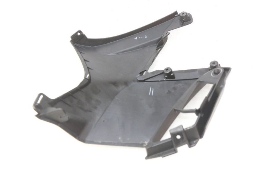 photo de TAPA DEBAJO DEL ASIENTO DERECHO APRILIA SXR 50 (2021 - 2023)