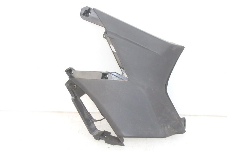 photo de TAPA DEBAJO DEL ASIENTO DERECHO APRILIA SXR 50 (2021 - 2023)