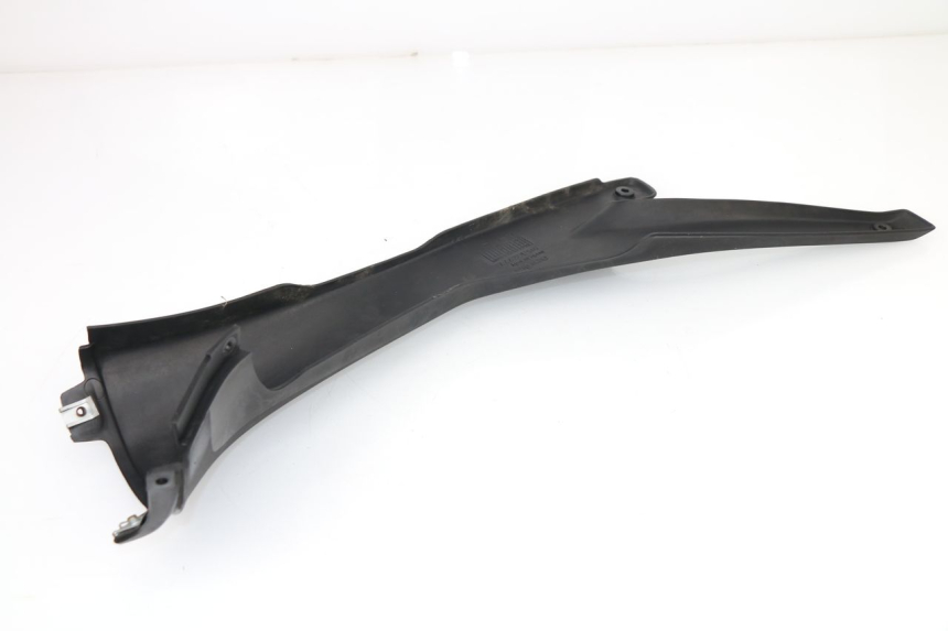 photo de TAPA BAJO ASIENTO DERECHO APRILIA TUONO 125 (2003 - 2005)
