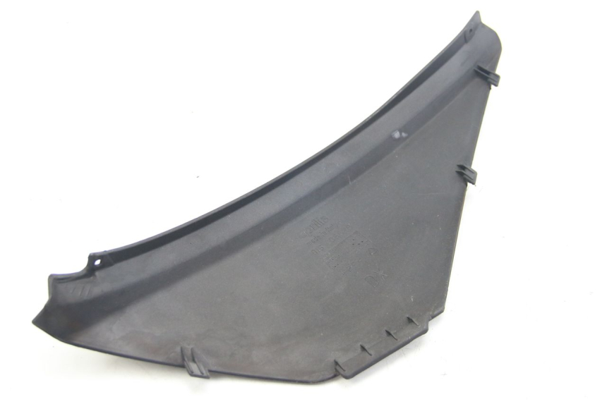 photo de TAPA BAJO EL ASIENTO DERECHO APRILIA ATLANTIC 500 (2002 - 2003)