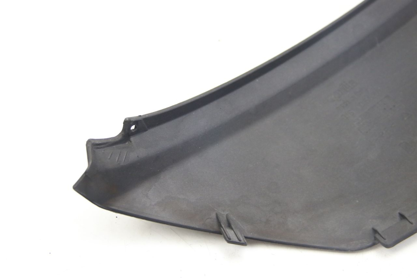 photo de TAPA BAJO EL ASIENTO DERECHO APRILIA ATLANTIC 500 (2002 - 2003)