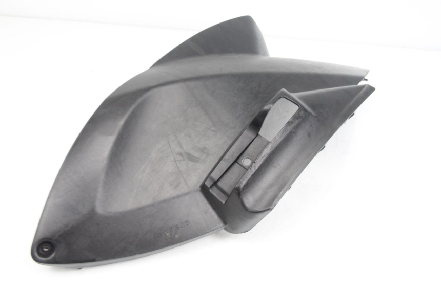 photo de TAPA BAJO EL ASIENTO DERECHO PEUGEOT CITYSTAR 50 (2013 - 2017)