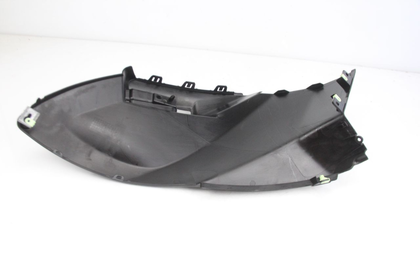 photo de TAPA BAJO EL ASIENTO DERECHO PEUGEOT CITYSTAR 50 (2013 - 2017)