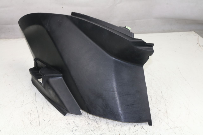 photo de TAPA BAJO EL ASIENTO DERECHO PEUGEOT CITYSTAR 50 (2013 - 2017)