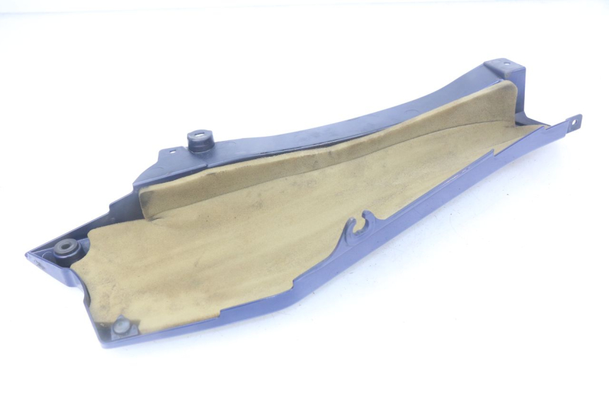 photo de TAPA BAJO EL ASIENTO DERECHO YAMAHA FJR ABS 1300 (2016 - 2020)