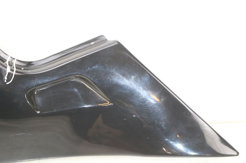 photo de TAPA DEBAJO DEL ASIENTO DERECHO SUZUKI GSX-F GSX  F 1100 (1988 - 1994)