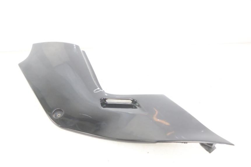 photo de TAPA DEBAJO DEL ASIENTO DERECHO SUZUKI GSX-F GSX  F 1100 (1988 - 1994)
