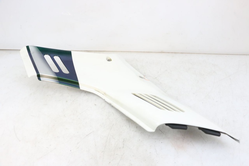 photo de TAPA BAJO ASIENTO DERECHO HONDA CBR F 1000 (1993 - 1996)