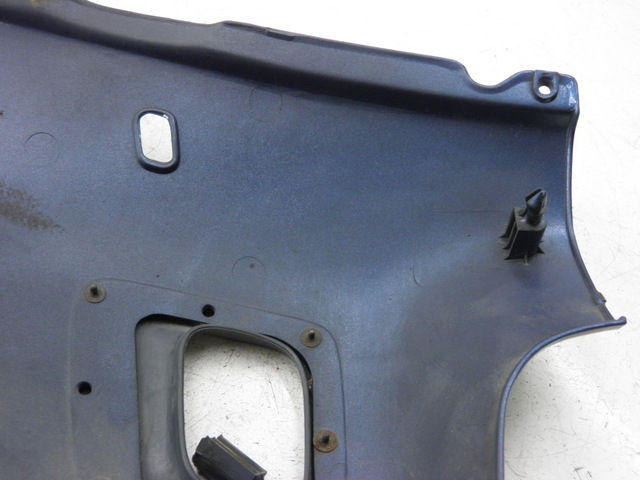 photo de TAPA BAJO ASIENTO DERECHO HONDA ST PAN EUROPEAN ABS 1100 (2002 - 2001)
