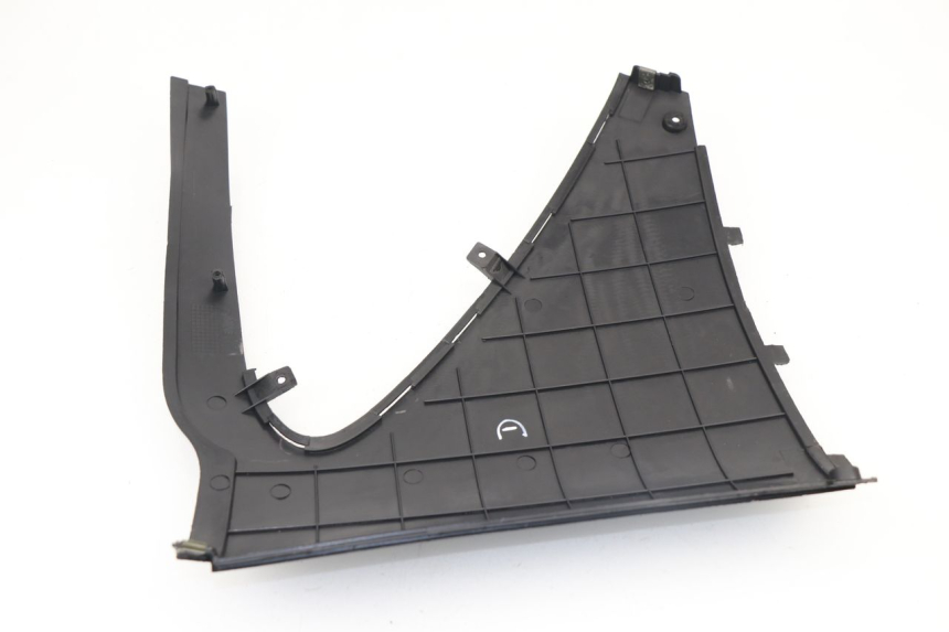 photo de TAPA BAJO ASIENTO DERECHO JM MOTORS DELIVERY 4T 50 (2017 - 2020)