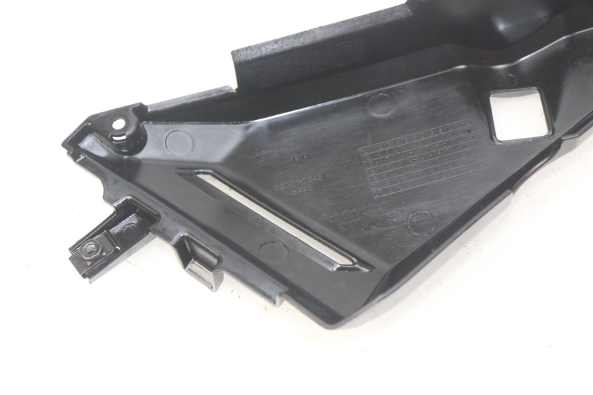 photo de TAPA BAJO EL ASIENTO DERECHO. KAWASAKI Z 650 (2016 - 2019)