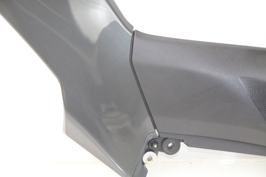 photo de TAPA BAJO ASIENTO DERECHO KAWASAKI Z Z900 900 (2017 - 2019)