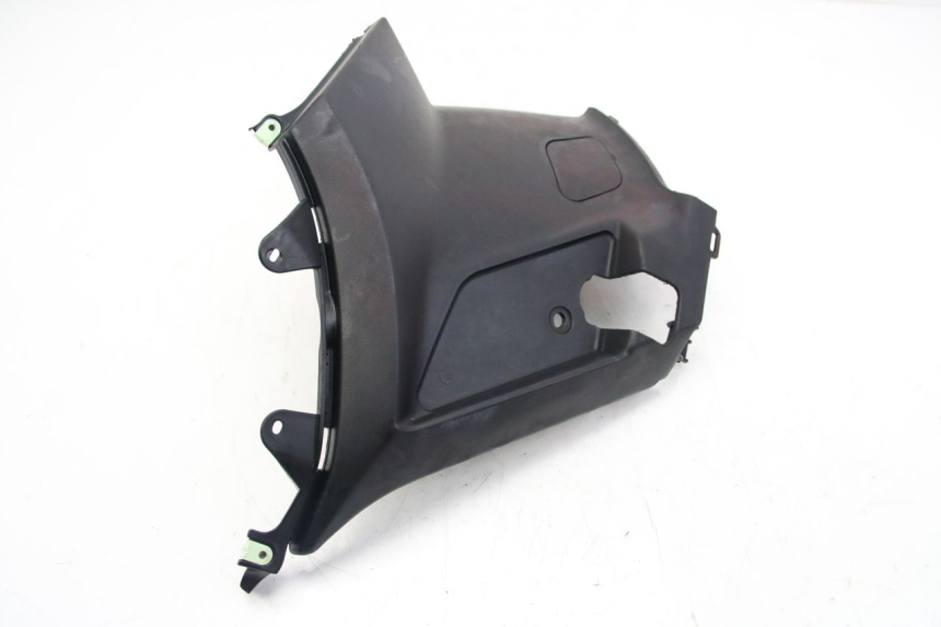 photo de TAPA BAJO ASIENTO DERECHO PEUGEOT KISBEE 2T 50 (2018 - 2022)