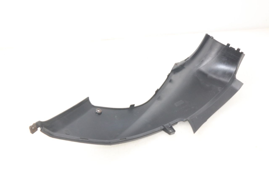 photo de TAPA BAJO EL ASIENTO DERECHO MBK OVETTO 2T 50 (2007 - 2017)