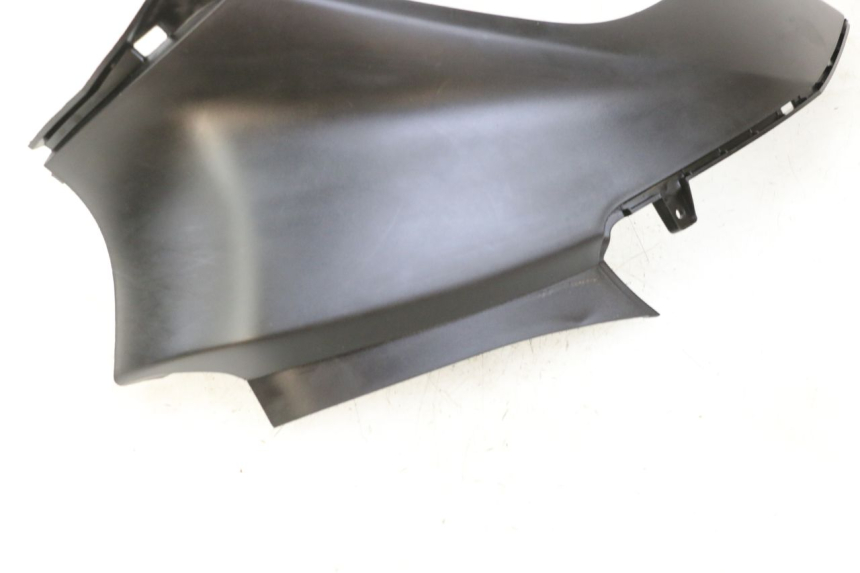 photo de TAPA BAJO ASIENTO DERECHO MBK OVETTO ONE 2T 50 (2013 - 2017)