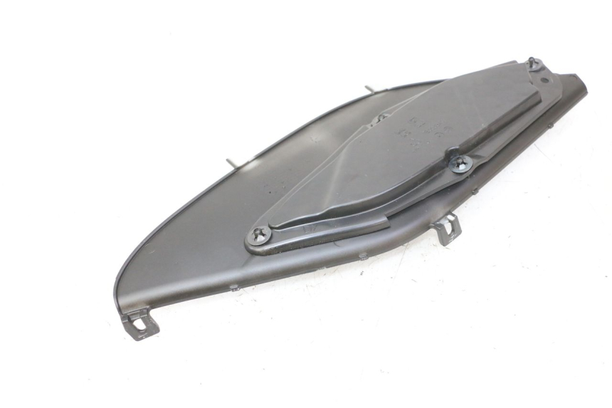 photo de TAPA BAJO ASIENTO DERECHO PIAGGIO MP3 HPE 310 (2024 - 2025)