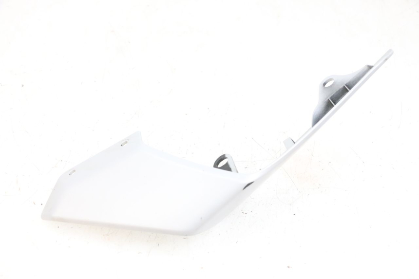 photo de TAPA BAJO ASIENTO DERECHO YAMAHA MT-07 MT07 ABS 700 (2018 - 2020) - Estado de la superficie y material