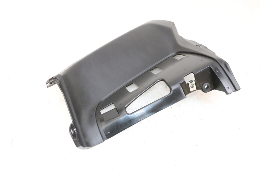 photo de TAPA BAJO ASIENTO DERECHO YAMAHA NEO'S CORE 1 (2022 - 2026) - Características distintivas