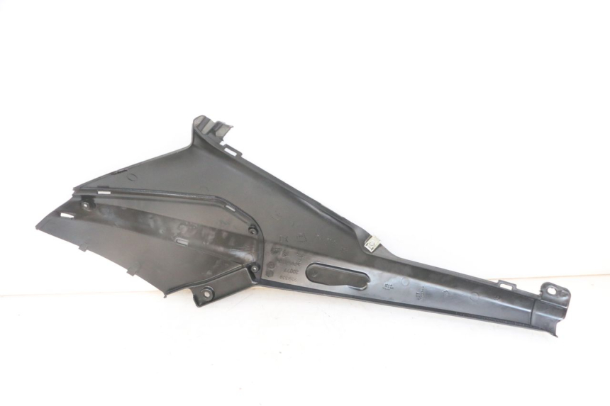 photo de TAPA BAJO ASIENTO DERECHO PIAGGIO NRG POWER PUREJET 50 (2018 - 2021)