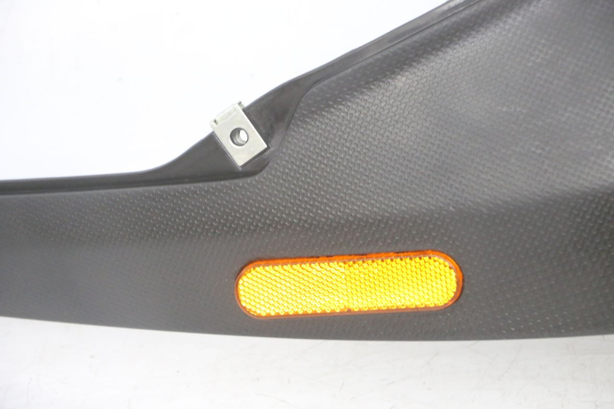 photo de TAPA BAJO ASIENTO DERECHO PIAGGIO NRG POWER PUREJET 50 (2018 - 2021)