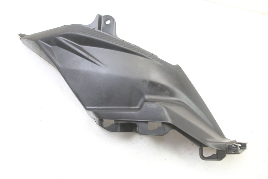 photo de TAPA BAJO ASIENTO DERECHO SYM ORBIT III 3 4T 50 (2021 - 2025)