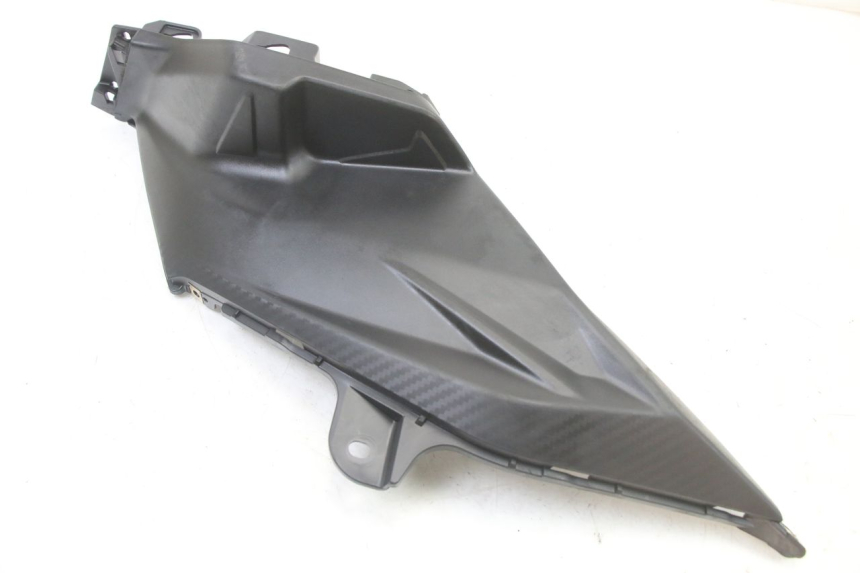 photo de TAPA BAJO ASIENTO DERECHO SYM ORBIT III 3 4T 50 (2021 - 2025)