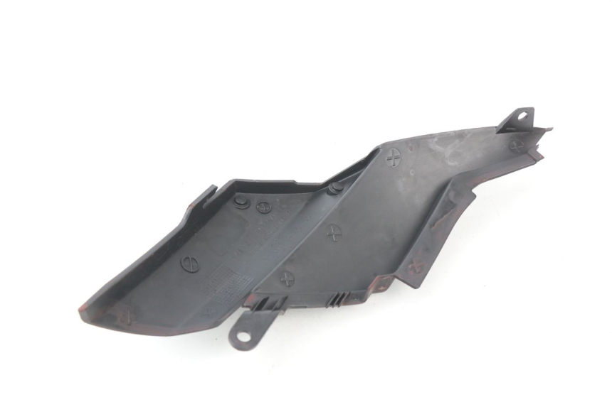 photo de TAPA BAJO ASIENTO DERECHO PEUGEOT JET FORCE CARBU 50 (2003 - 2016)