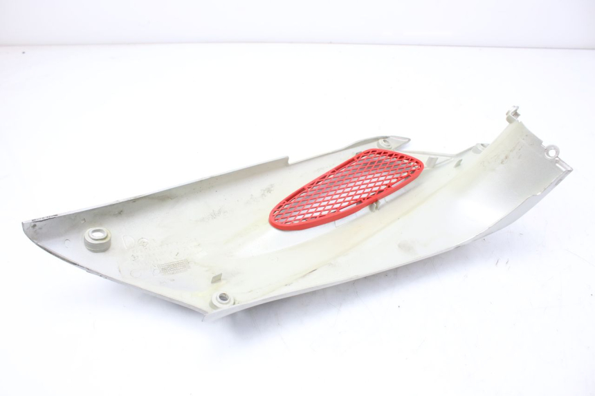 photo de TAPA DEBAJO DEL ASIENTO DERECHO PEUGEOT SPEEDFIGHT LC 50 (1996 - 2002)