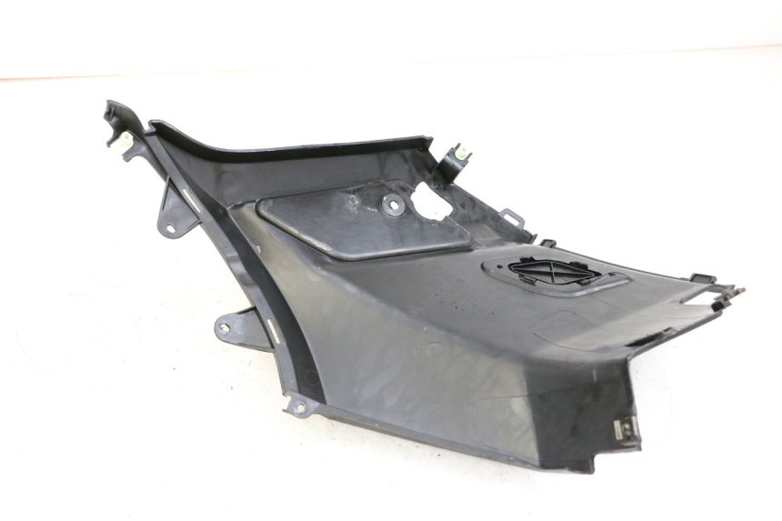 photo de TAPA BAJO ASIENTO DERECHO PEUGEOT STREETZONE 2T 50 (2014 - 2019)