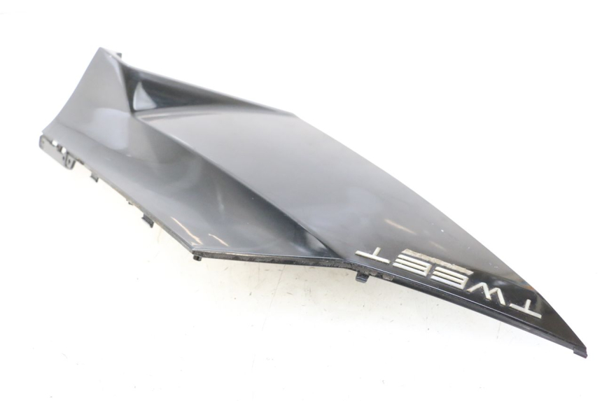 photo de TAPA BAJO EL ASIENTO DERECHO PEUGEOT TWEET 4T 50 (2023 - 2025)