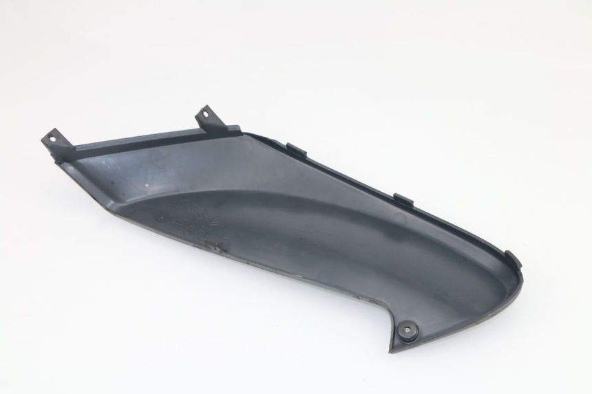 photo de TAPA BAJO ASIENTO DERECHO PIAGGIO FLY 4T 50 (2004 - 2010)